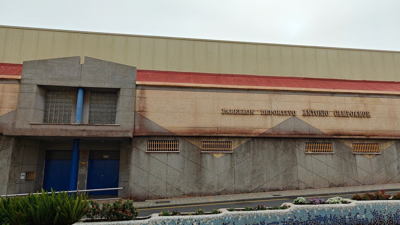 La Ciudad inicia las obras de rehabilitación energética del polideportivo Antonio Campoamor